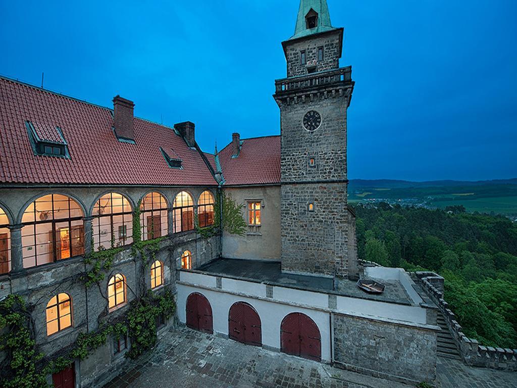 Ea Zamecky Hotel Hrubá Skála Exterior foto